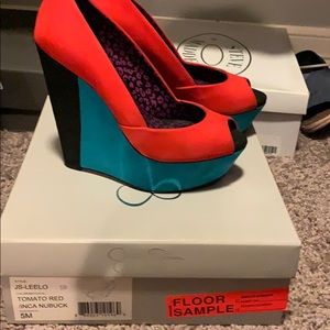 Jessica Simpson heels